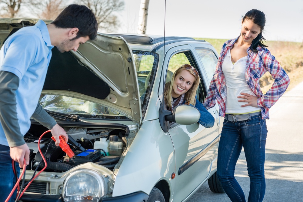 What Are the Benefits of Roadside Assistance?